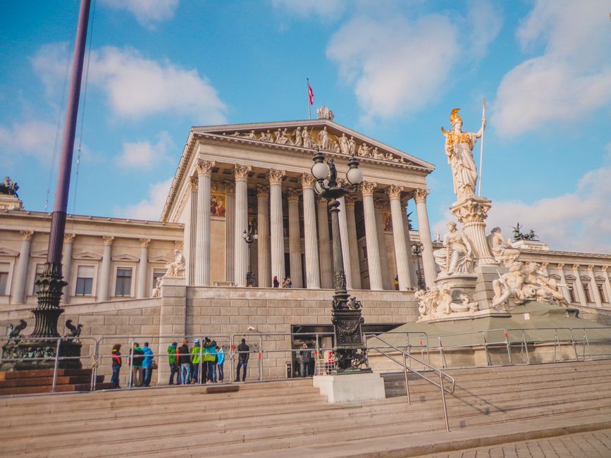 Vienna vs Budapest: which city should you visit first