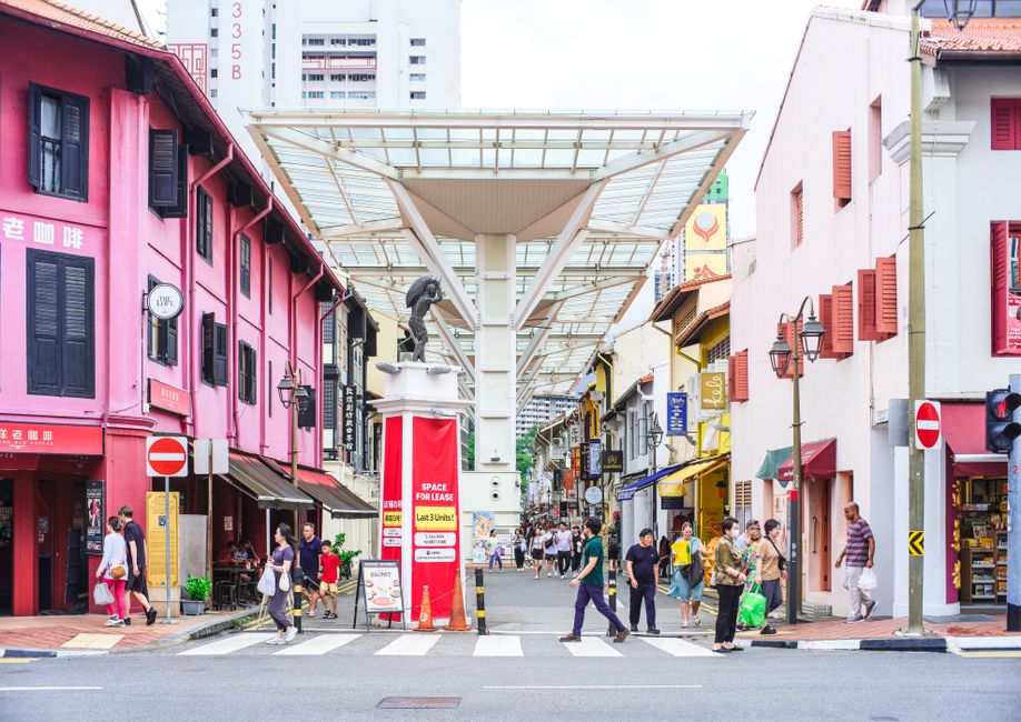 Getting to Chinatown in Singapore