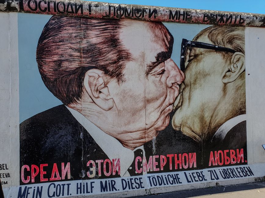 Getting to East Side Gallery in Berlin