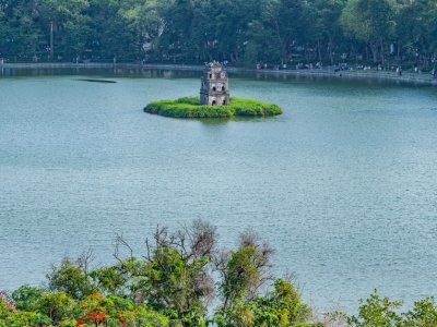 Hoan Kiem Lake