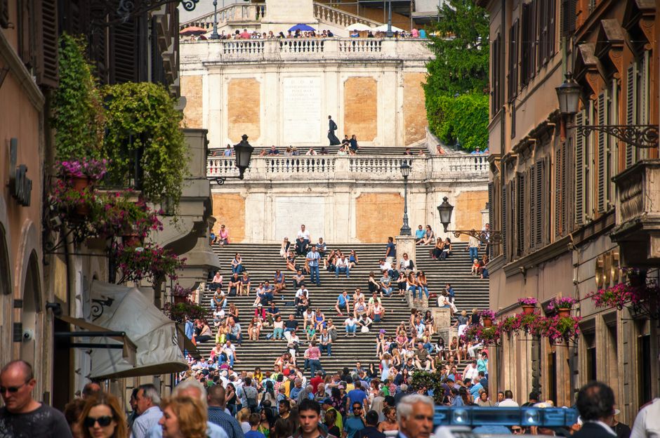 Spanish Steps main exterior view